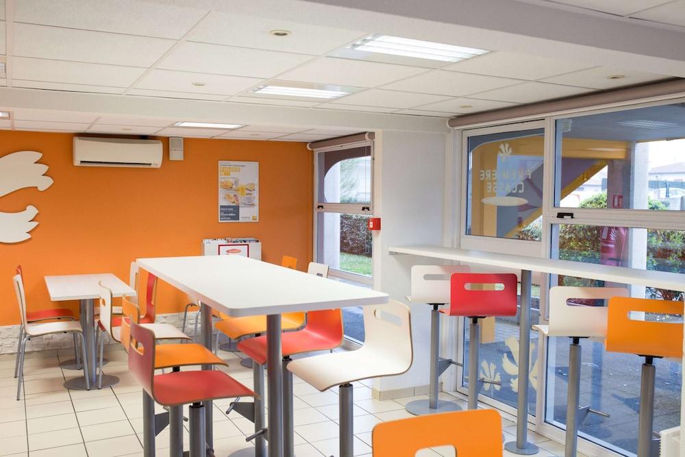 Premiere Classe Toulouse Ouest -Blagnac Aéroport Esterno foto